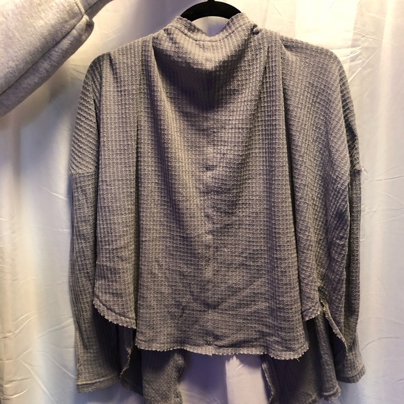 Urban Outfitters Top - Picture 3 of 4